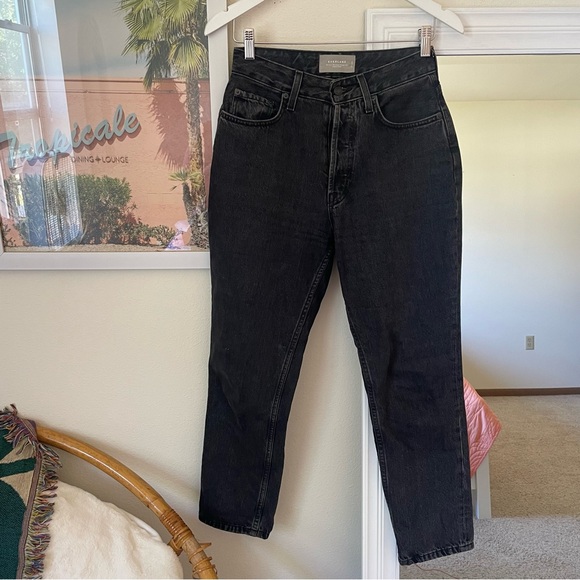 Everlane The Curvy 90s Cheeky Straight Jeans - Picture 5 of 7